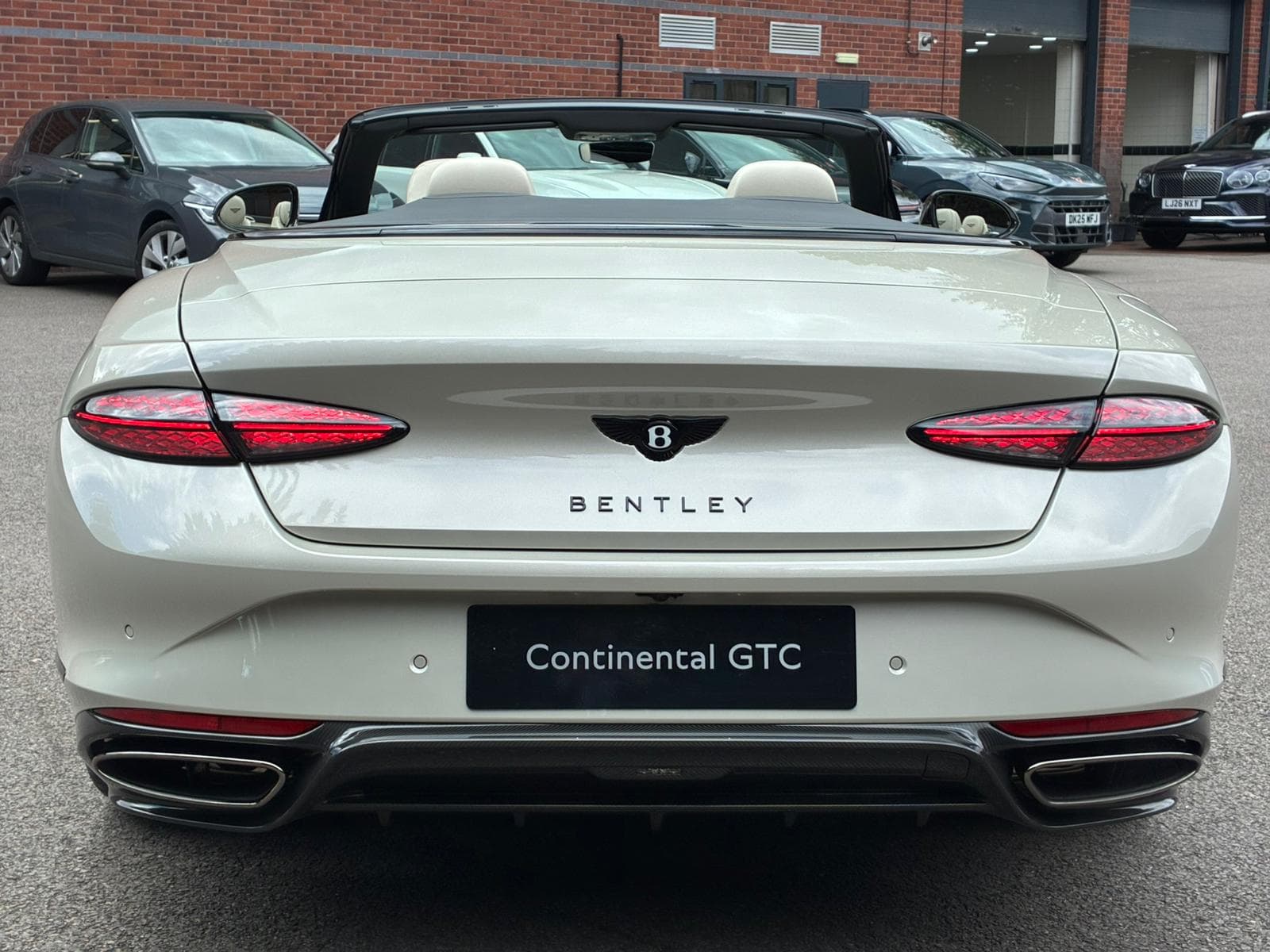 2026 BENTLEY CONTINENTAL GTC S V8 HYBRID — photo 7 of 13