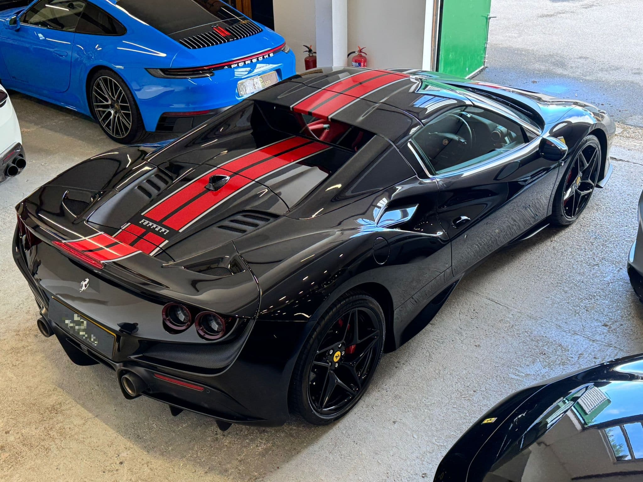 2022 Ferrari F8 Spider — photo 3 of 15