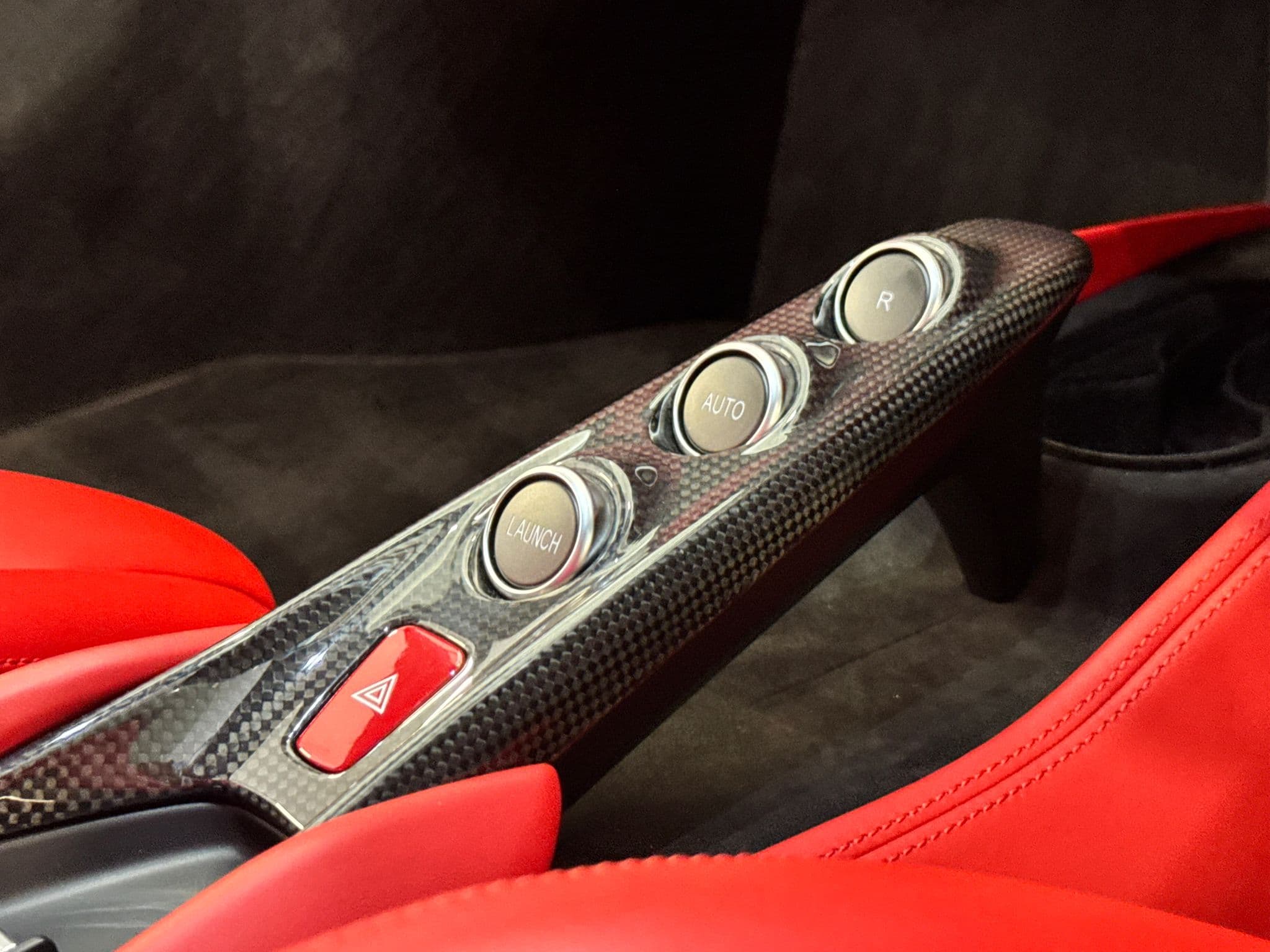 2022 Ferrari F8 Spider — photo 7 of 15